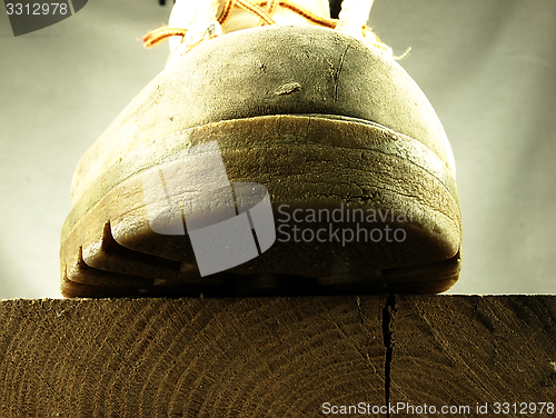 Image of Military, heavy shoe on the edge.