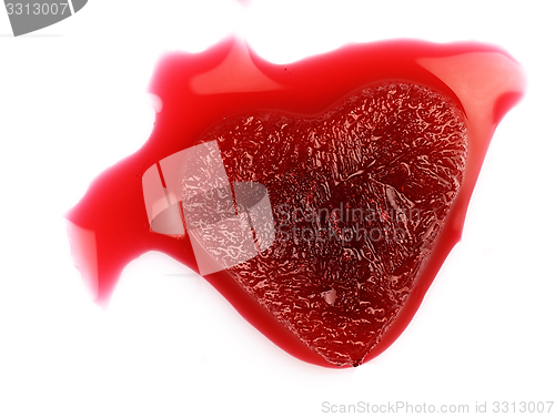 Image of Red heart-shaped ice in the blood.