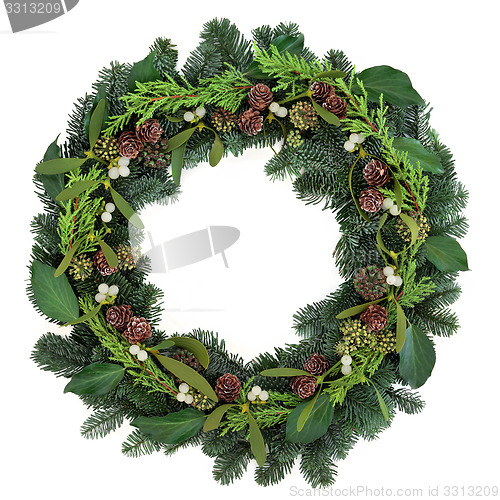 Image of Mistletoe Wreath