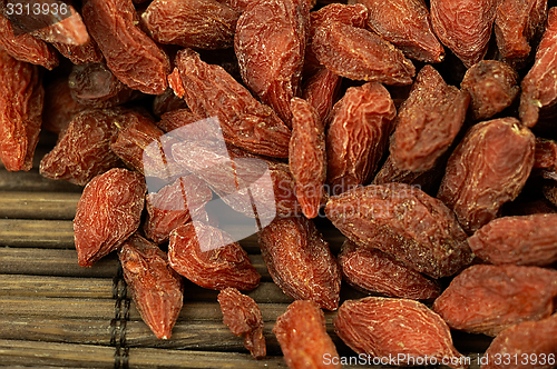 Image of Dried goji berries on the table.