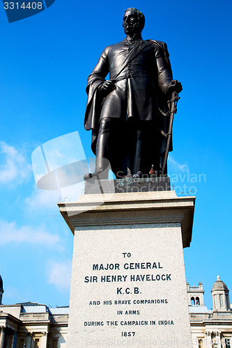 Image of marble and statue in old   london  