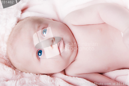 Image of blue eyed newborn