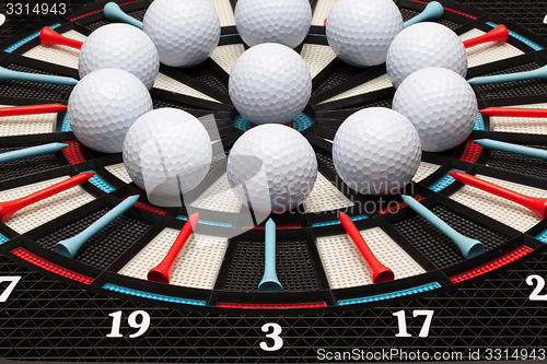 Image of Detail dartboard with golf balls