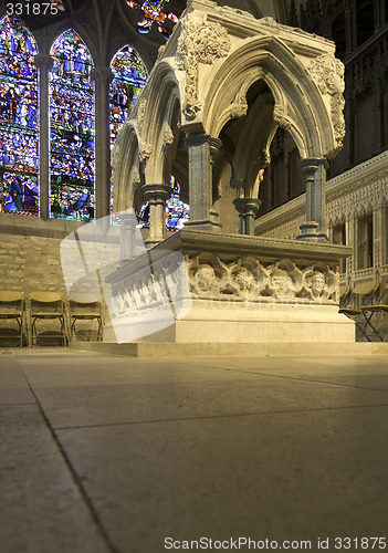 Image of university of oxford, christ church, shrine of st frideswide