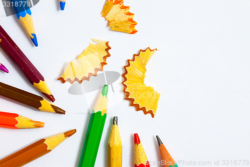 Image of set of vintage colored pencils with chips
