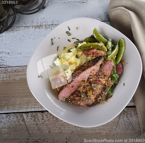 Image of Steak With Vegetables