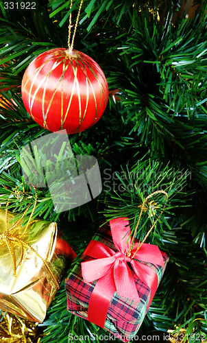 Image of Christmas decorations.