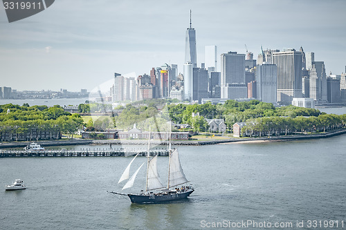 Image of sailing ship