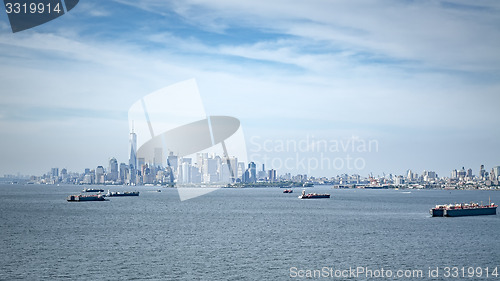 Image of cargo ship at New York