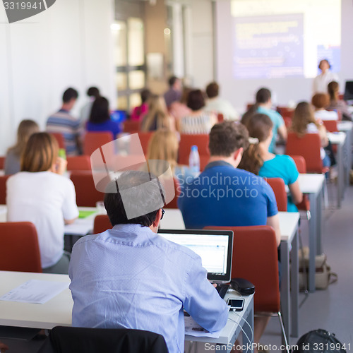 Image of Lecture at university.