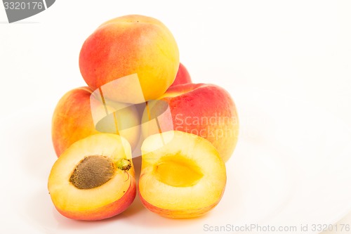 Image of apricots