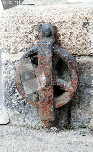 Image of Old and rusty