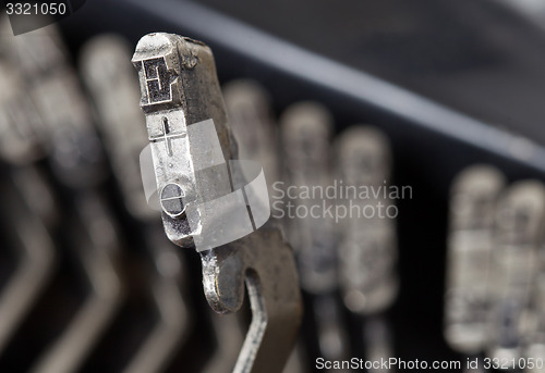 Image of E hammer - old manual typewriter