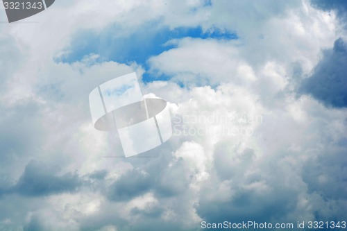 Image of clouds in the blue sky