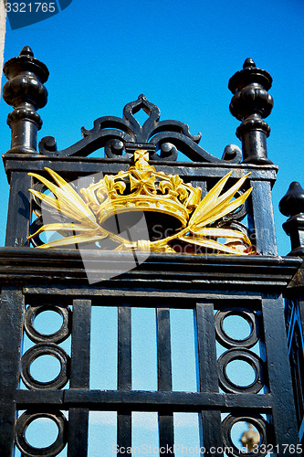 Image of in london england the old metal gate  royal palace