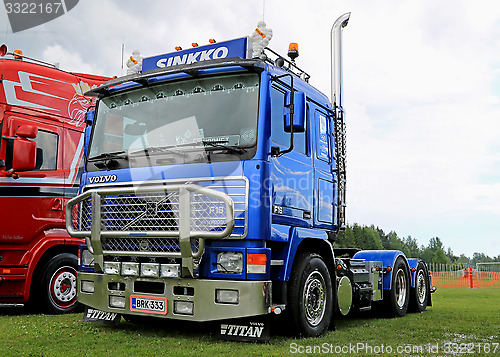 Image of Blue Volvo Truck Tractor F16 at Riverside Truck Meeting 2015