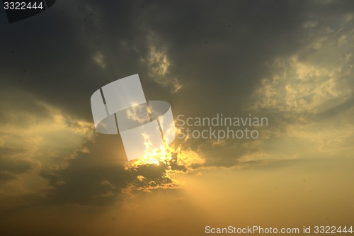 Image of ASIA MYANMAR INLE LAKE NYAUNGSHWN SKY