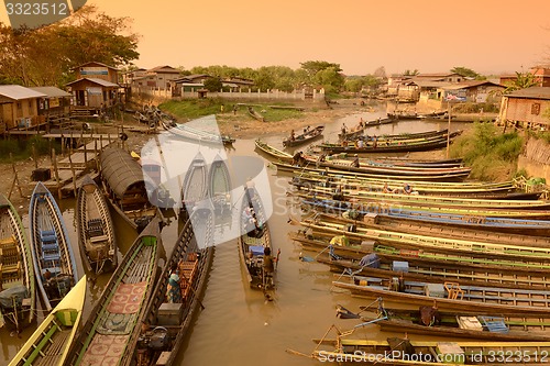 Image of ASIA MYANMAR NYAUNGSHWE WEAVING FACTORY