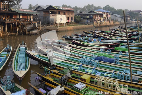 Image of ASIA MYANMAR NYAUNGSHWE WEAVING FACTORY