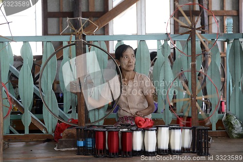 Image of ASIA MYANMAR NYAUNGSHWE WEAVING FACTORY