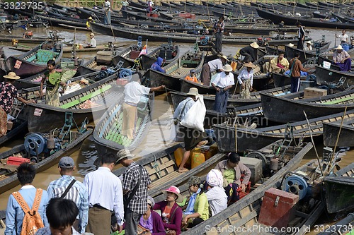 Image of ASIA MYANMAR NYAUNGSHWE INLE LAKE