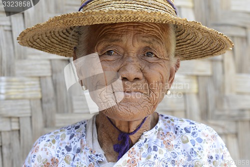 Image of ASIA MYANMAR NYAUNGSHWE WOMEN