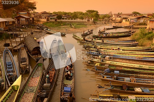 Image of ASIA MYANMAR NYAUNGSHWE WEAVING FACTORY