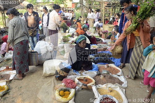 Image of ASIA MYANMAR NYAUNGSHWE WEAVING FACTORY