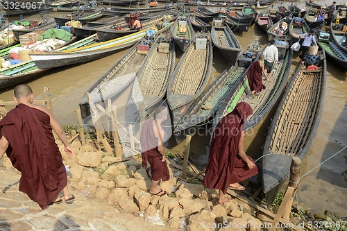 Image of ASIA MYANMAR NYAUNGSHWE INLE LAKE