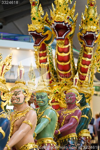 Image of Statues in Bangkok airport