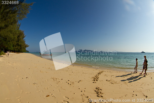 Image of Familly at the beach in thailand