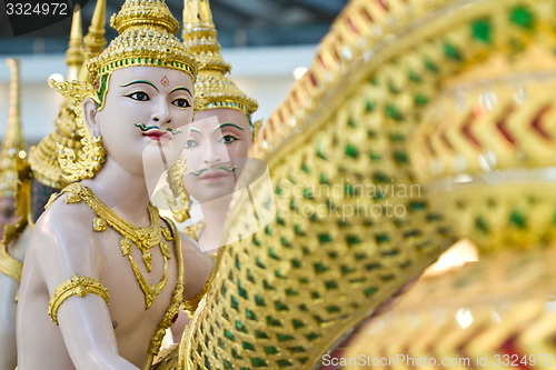 Image of Statues in Bangkok airport