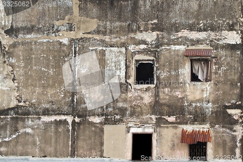 Image of Street with old house