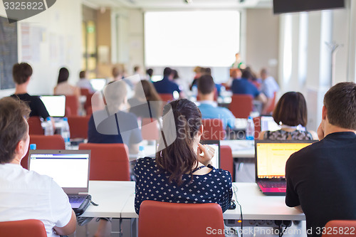 Image of Informatics workshop at university.