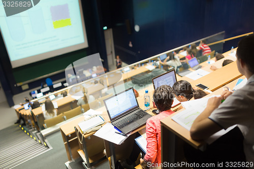 Image of Audience in the lecture hall.