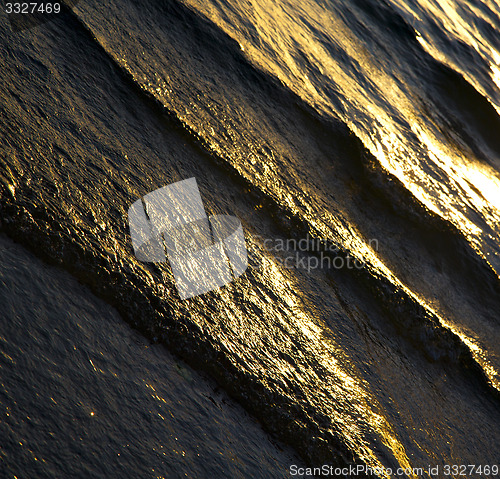 Image of in thailand water  sea  kho tao   a   gold orange line