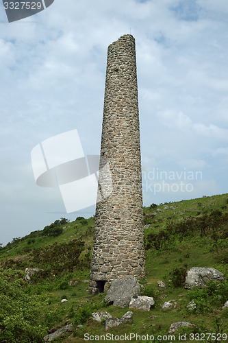 Image of Cornish mining buildings.