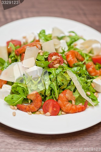 Image of shrimp vegetable salad