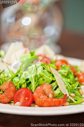 Image of shrimp vegetable salad