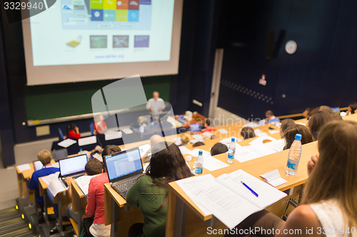 Image of Audience in the lecture hall.