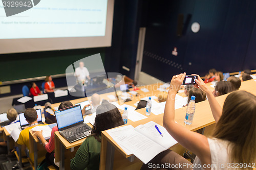 Image of Audience in the lecture hall.