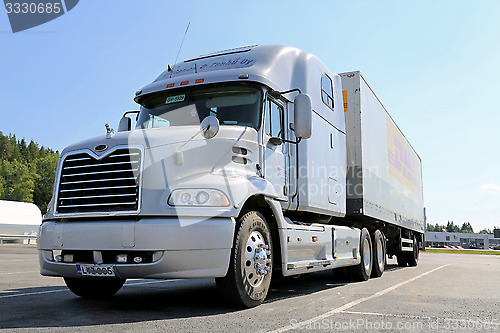 Image of Grey Mack Vision Semi Truck Parked