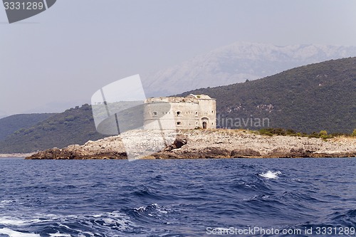 Image of fortress ruins  