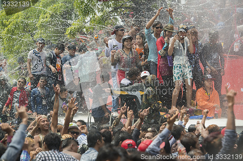 Image of ASIA MYANMAR MANDALAY THINGYAN WATER FESTIVAL