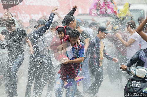 Image of ASIA MYANMAR MANDALAY THINGYAN WATER FESTIVAL