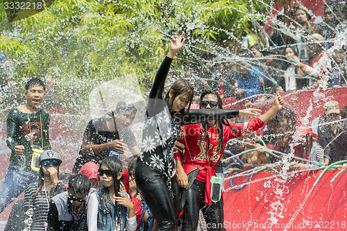 Image of ASIA MYANMAR MANDALAY THINGYAN WATER FESTIVAL