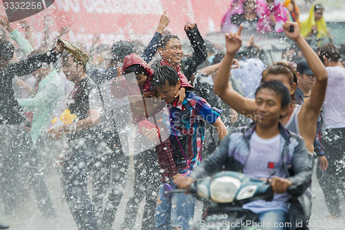 Image of ASIA MYANMAR MANDALAY THINGYAN WATER FESTIVAL