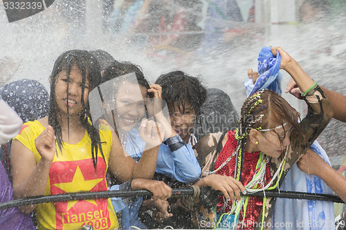 Image of ASIA MYANMAR MANDALAY THINGYAN WATER FESTIVAL