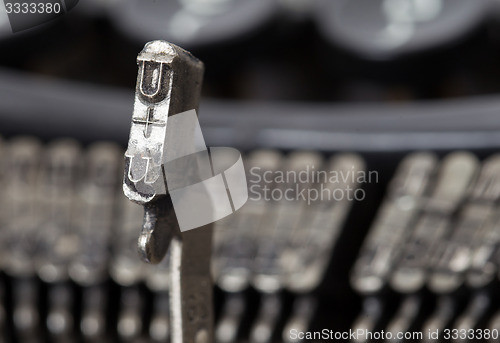 Image of U hammer - old manual typewriter