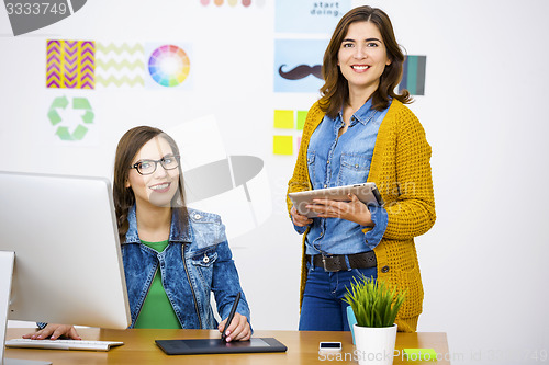 Image of Casual businesswomen